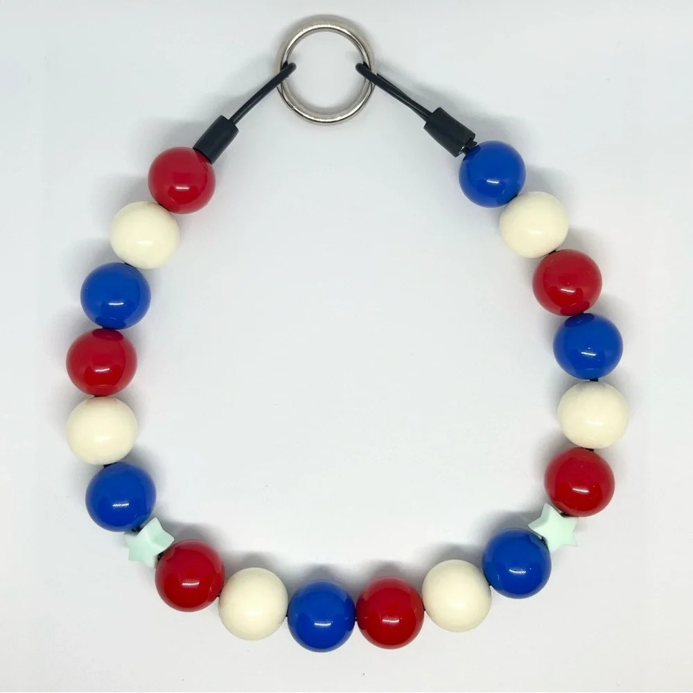 4th of July Beaded Dog Collar Necklace Size Medium Patriotic Red, White, & Blue